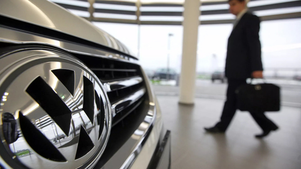 Глава Volkswagen подтвердил планы сократить 50 тысяч сотрудников к 2030 году